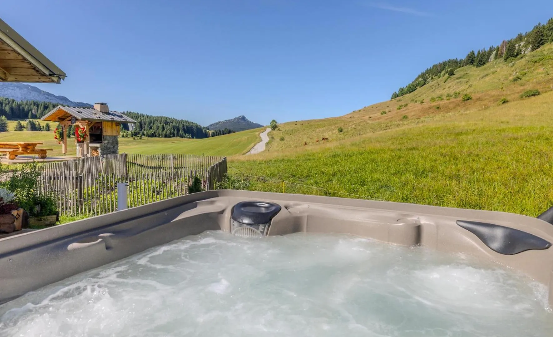 Chez Merlin Glieres-Val-de-Borne 0*,  Fransa